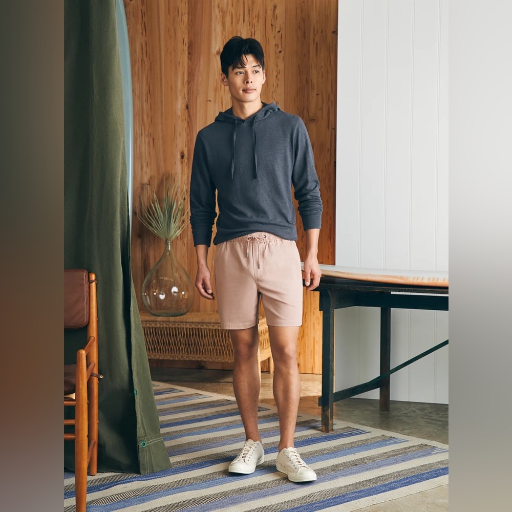 Faherty Essential Drawstring Short (7.5" Inseam) … - image 1